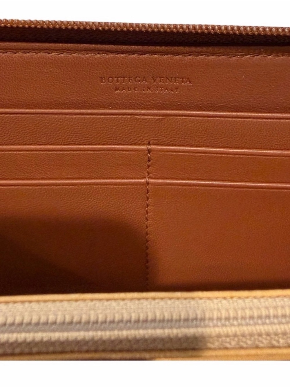 ✨💎EUC💎✨Bottega Veneta Intrecciato Leather Cognac Zippy Wallet/Clutch - Picture 7 of 10